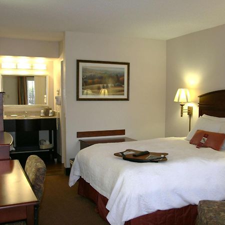Hampton Inn Dalton Exteriér fotografie