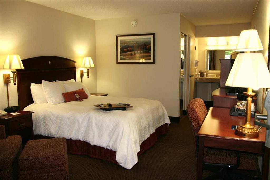 Hampton Inn Dalton Pokoj fotografie